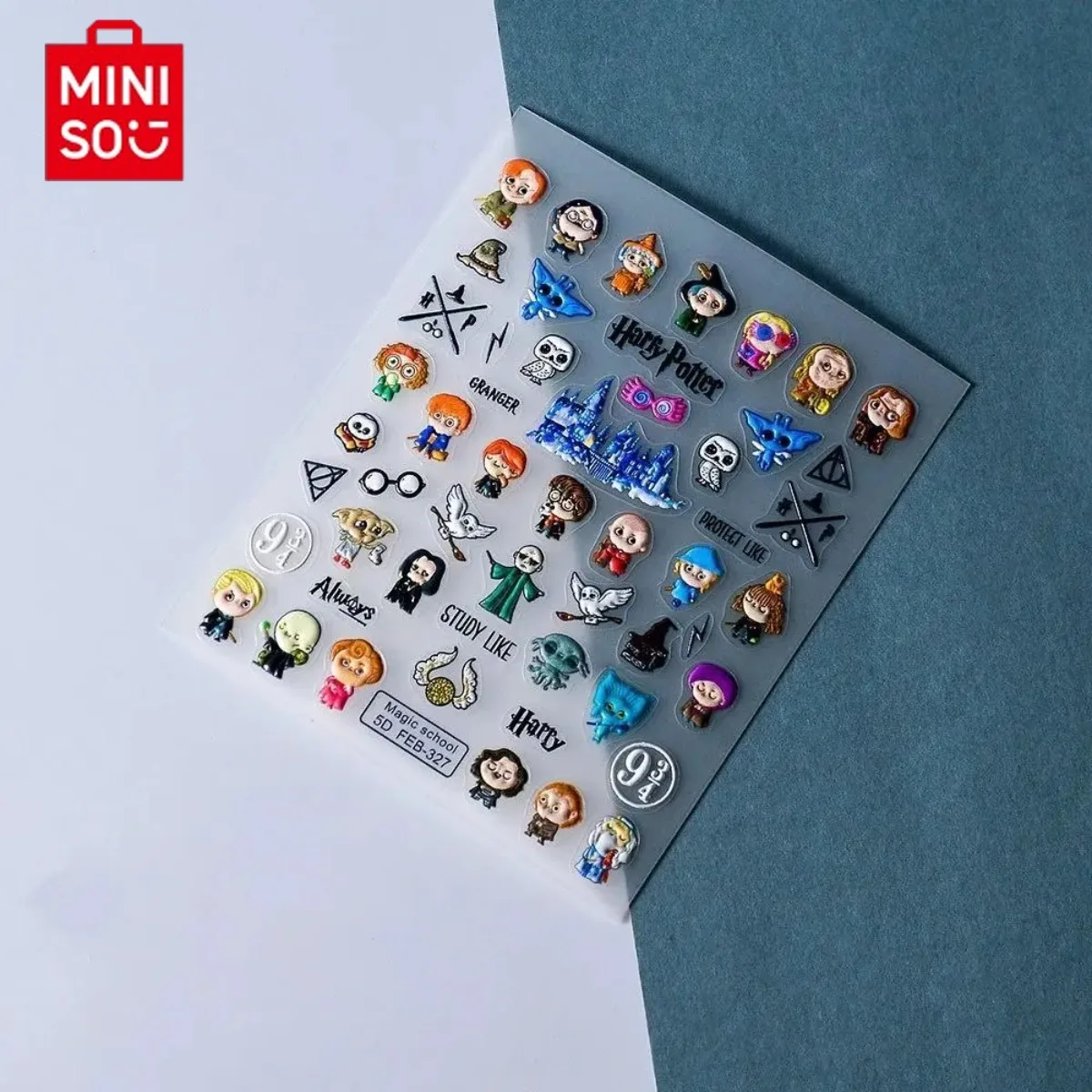 ملصقات أظافر منقوشة من MINISO Harry Potter لتزيين الأظافر عناصر Zard ثلاثية الأبعاد مقاومة للماء، تدوم طويلاً، سهلة التقشير وغير تالفة