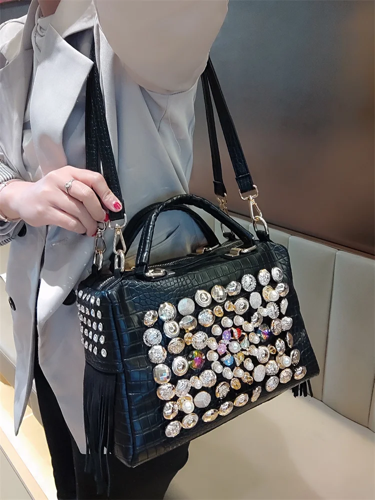 Luxury2025 new diamond encrusted handbag women's bag trend fashion texture single room large capacity bag