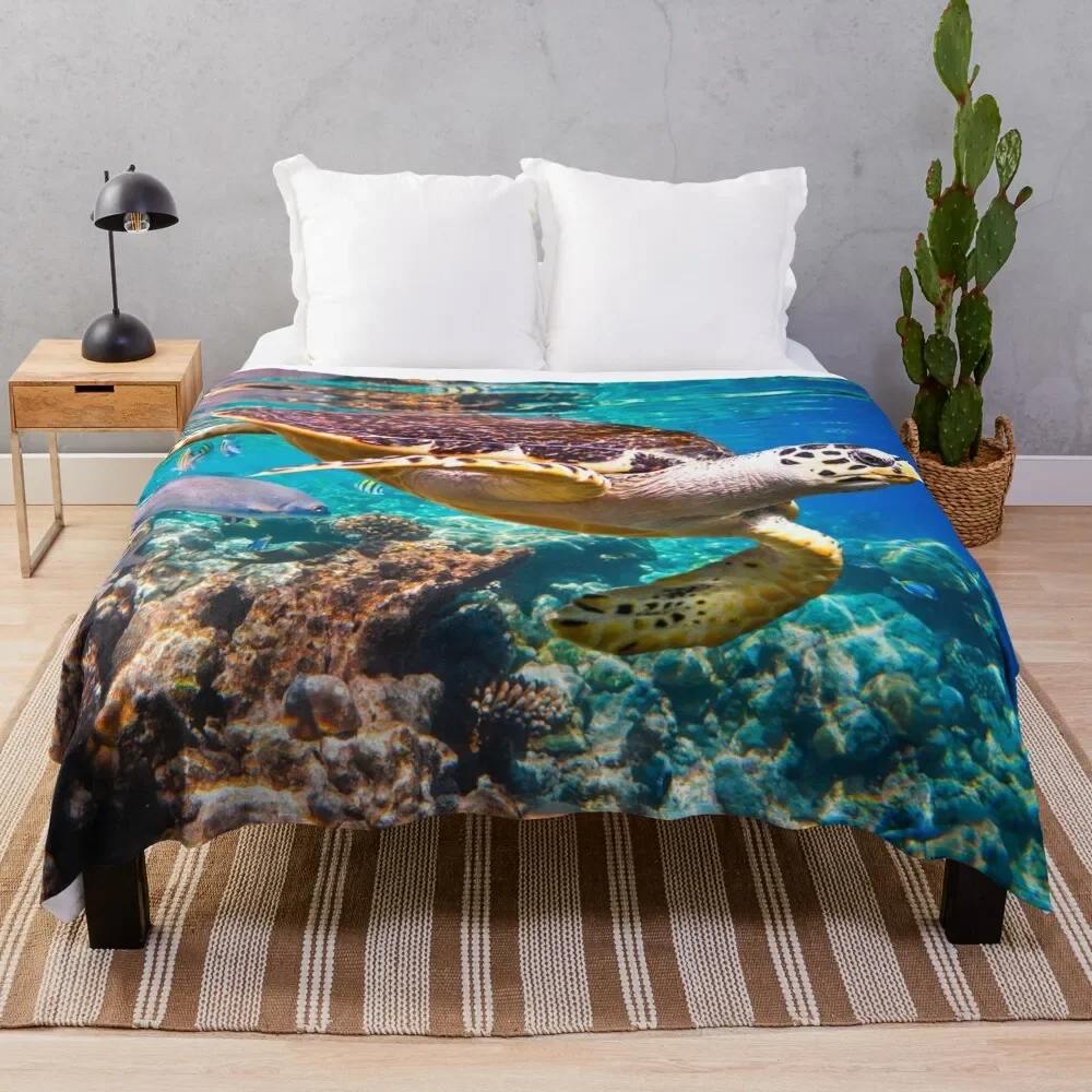 

Sea Turtle and Fish Design Throw Blanket Luxurious Soft Fuzzy Blanket for Sofa Bed
