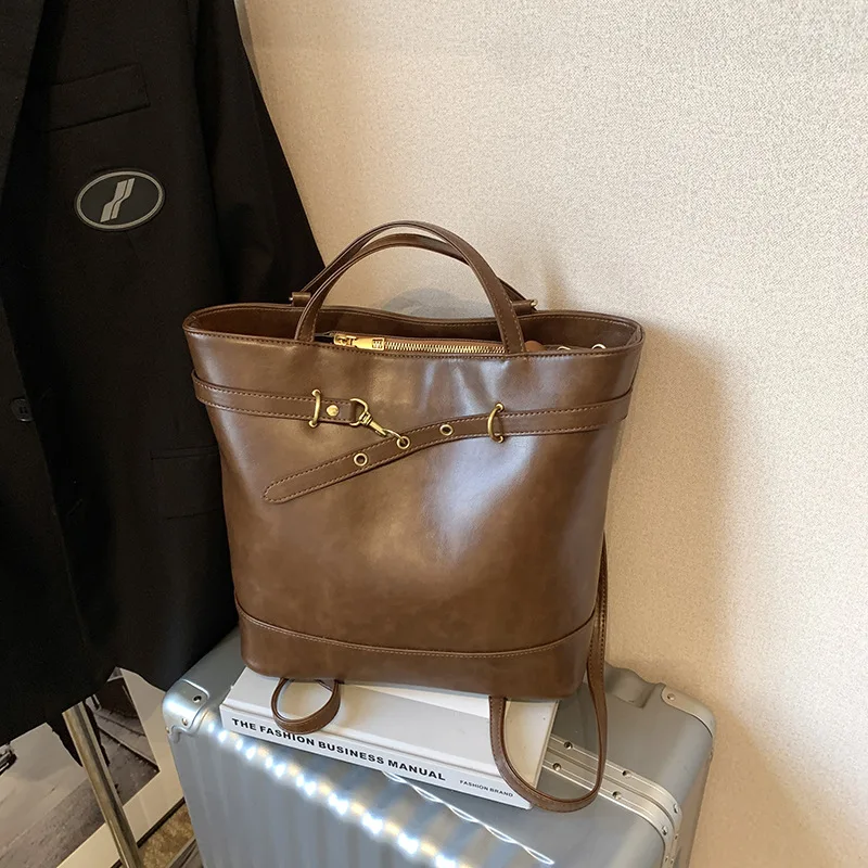 

2025 Niche Tote Bag, Fashion Shoulder Purse for Women, Spacious Commuter Crossbody, Versatile Day to Night Bag, Textured Sling