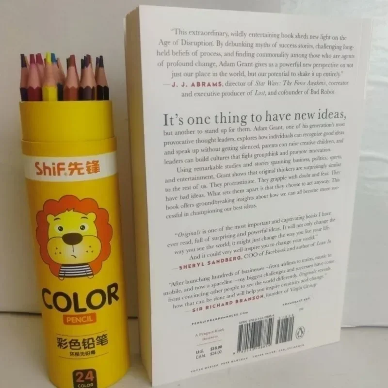 ต้นฉบับโดย Adam Grant How Non-Conformists Move The World หนังสือนวนิยายปกอ่อนเป็นภาษาอังกฤษ หนังสือขายดีของ New York Times