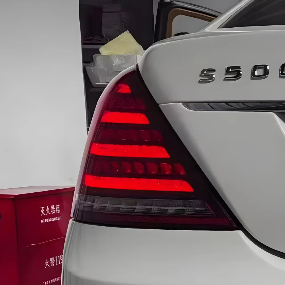 

For Benz S300 S350 S400 S500 S600 S63 W221 2006-2013 LED Auto Taillights Assembly Upgrade Maybach Style Turn Signal Accessories