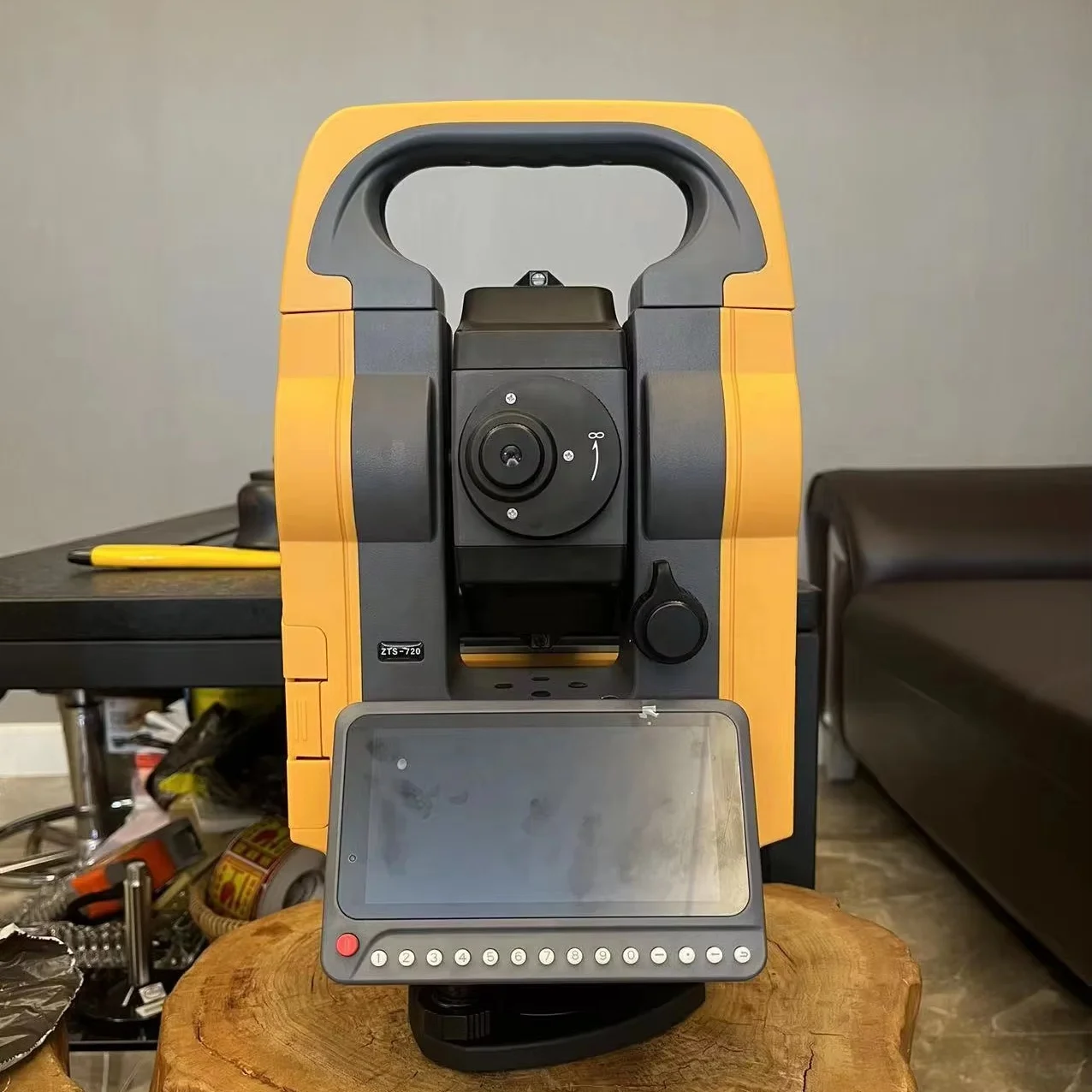 Hi-Target HTS-720 / ZTS-720 Smart Android Total Station With 5.5-inch Display Land Surveying Instrument