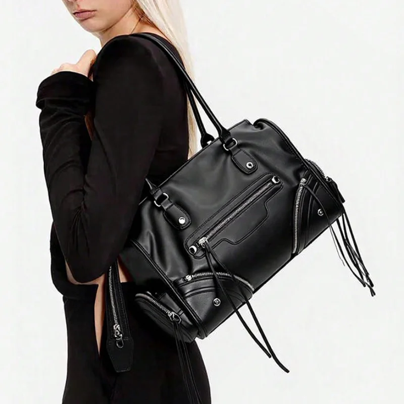 

Korean Tassel Women's Underarm Shoulder Bag Trendy Personalized Cool Motorcycle Hand Bag Zippered Large Capacity Niche Tote Bag