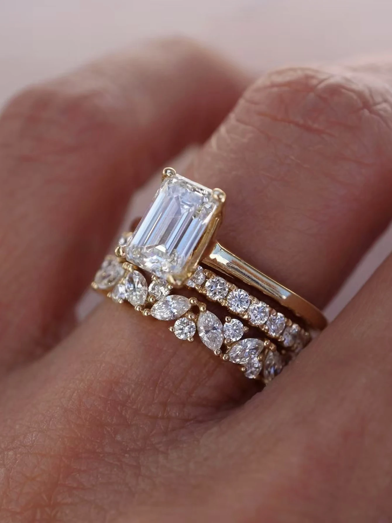 S925スターリングシルバー製 長方形3カラット モアサナイトリングセット 高級ジュエリー 18金メッキ ギフト、誕生日プレゼントに最適