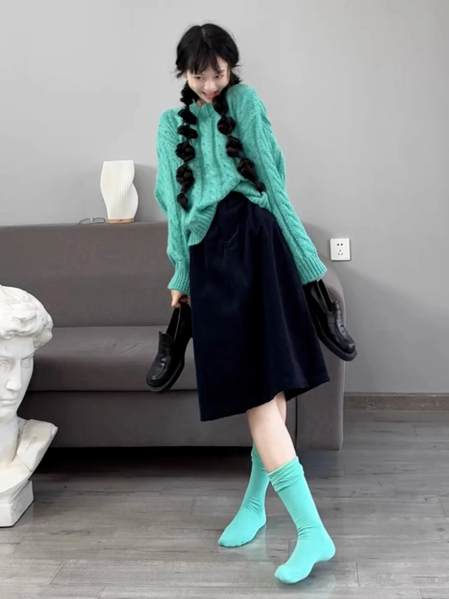 루즈 니트 트위스트 스웨터 여성용 가을 겨울 신상 슬레 한국 스타일 루즈 니트웨어 오버헤드 탑 편안한 따뜻함