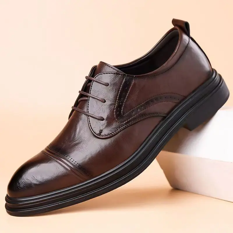 

Men Low Top Lace Up Dress Leather Shoes Spring Autumn New Soft Sole Non Slip Low Heel Pointed Toe British Style Wedding Shoes
