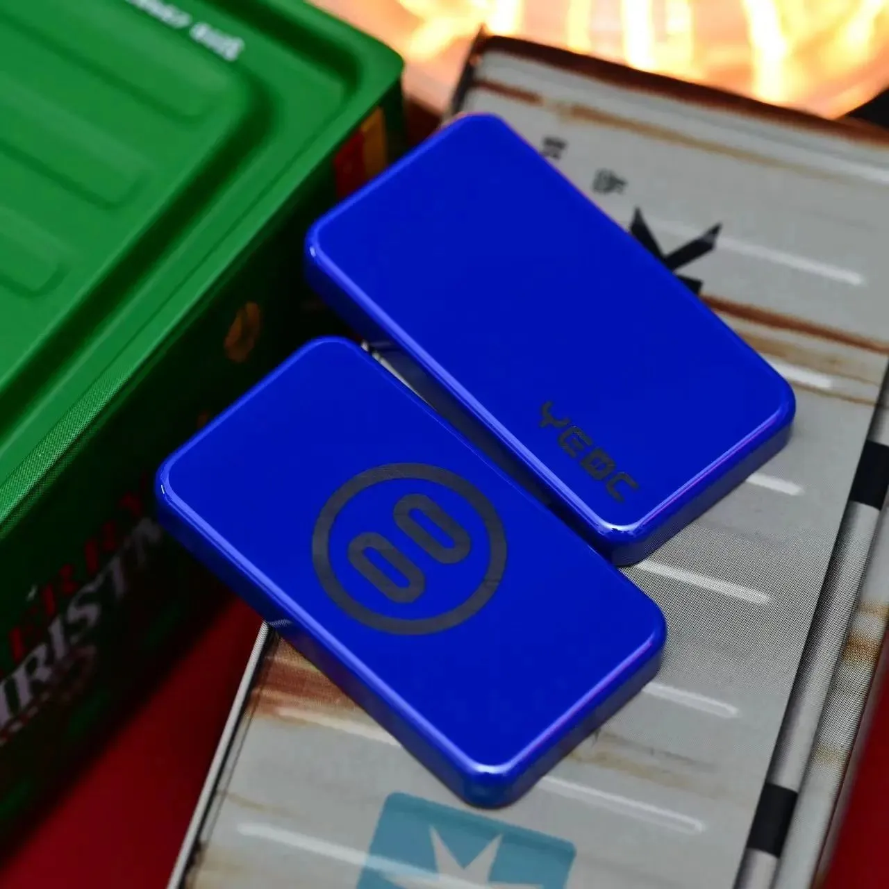Used EDC YEDC Out-of-print Ceramic Pig Push Card, Blue, Polished. Brand New and Unopened, It Was Scarce At The Beginning.