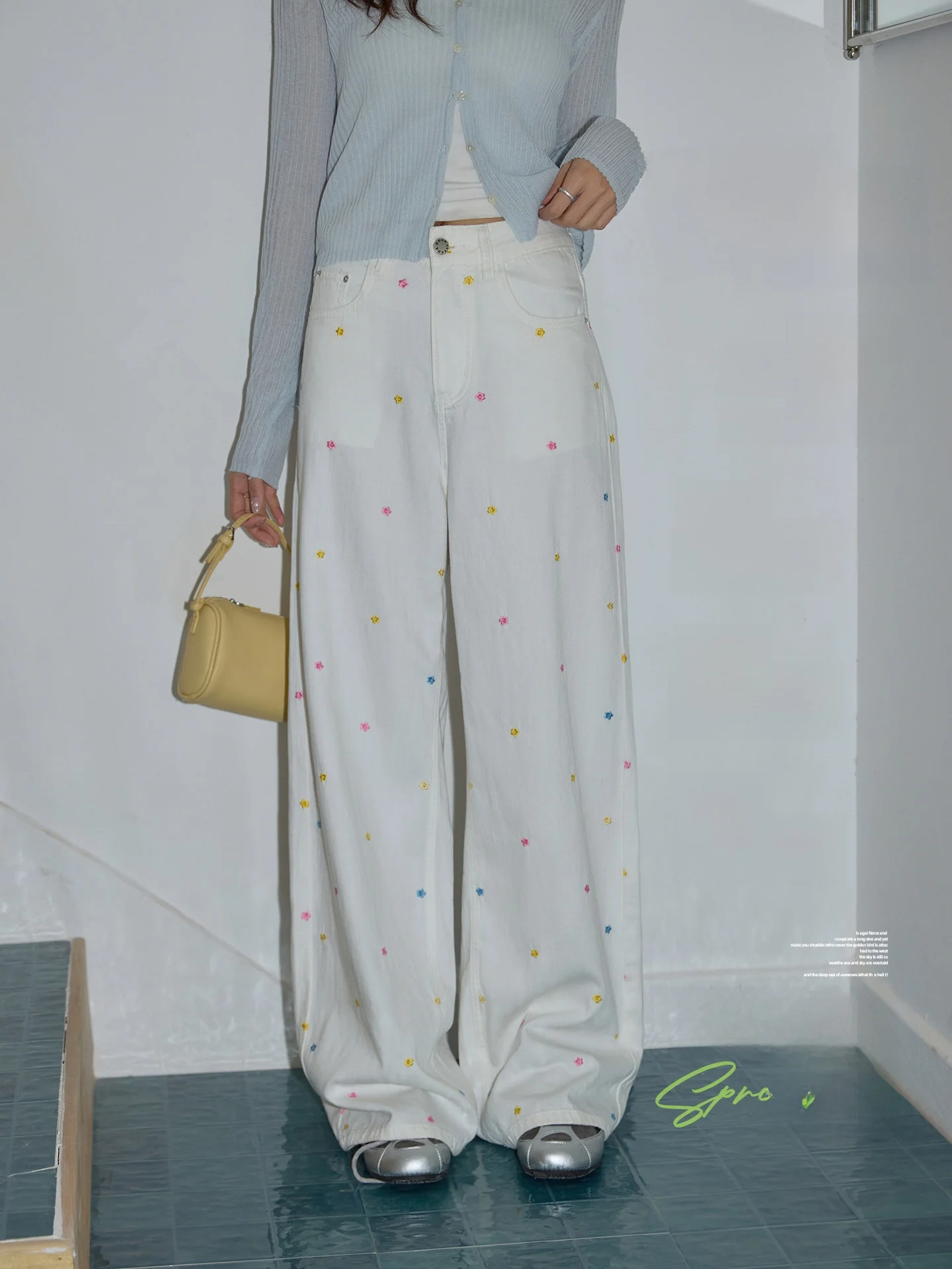 

Женские свободные джинсы с вышивкой белыми цветами, весна 2026, с высокой талией, прямые, в пол, от Cha Cha Home