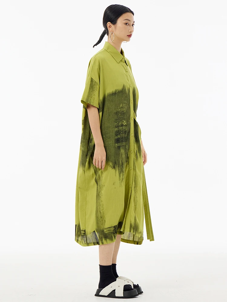 [EAM] Women Green Pattern Printed Belted Big Size Shirt Dress New Lapel Short Sleeve Fashion Tide Spring Summer 2024  1DH5759