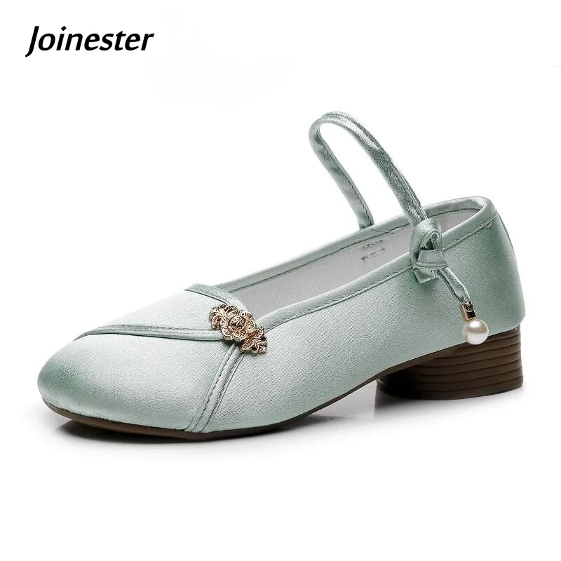 

Chinese Style Satin Mary Jane Dress Shoe with Pearl Round Toe Elegant Mid Heeled Pumps for Ladies Featured Dance Shoes