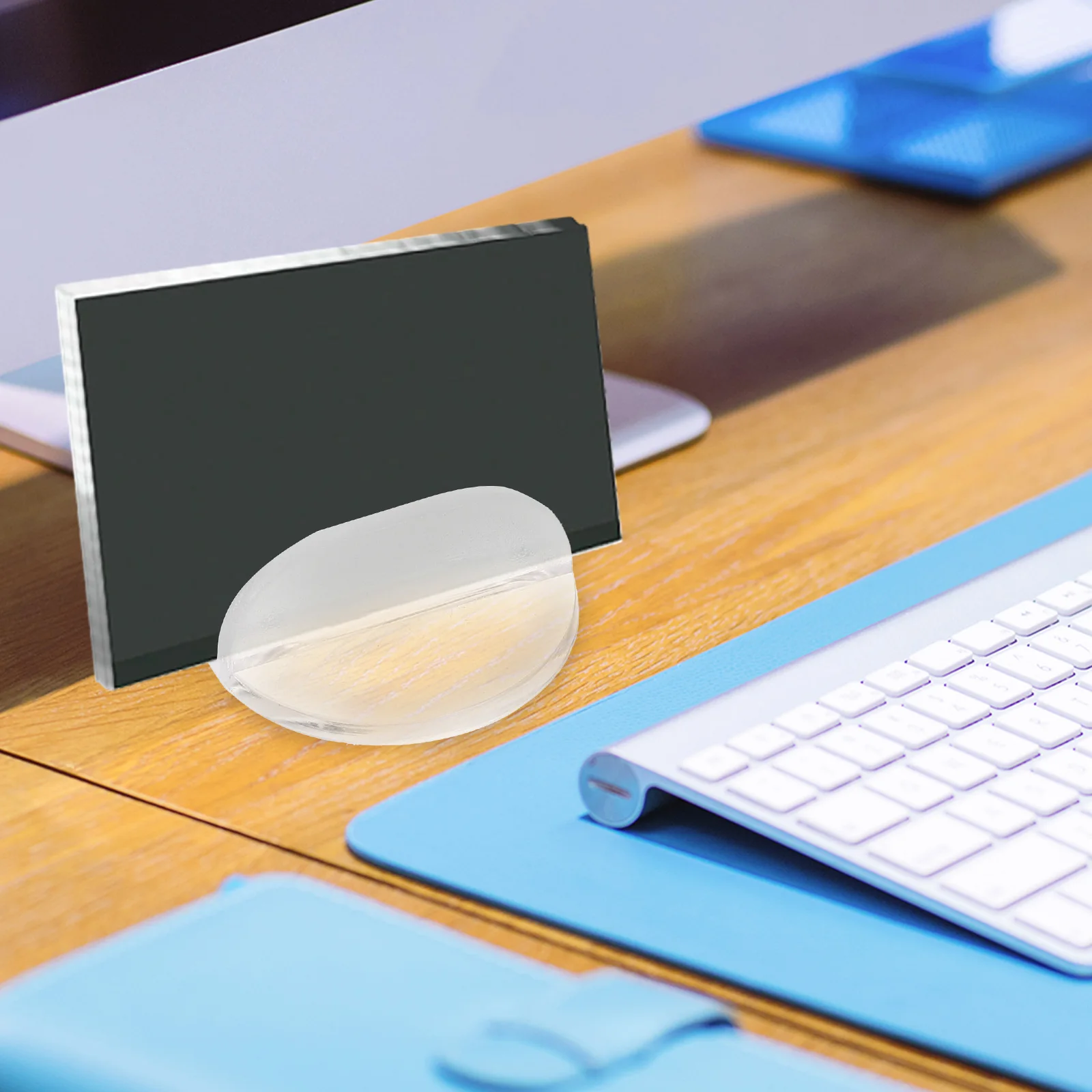 

100Pcs Game Card Holders Transparent Table Card Stands for Wedding Place Cards Business Desk Organizer Clip Rack