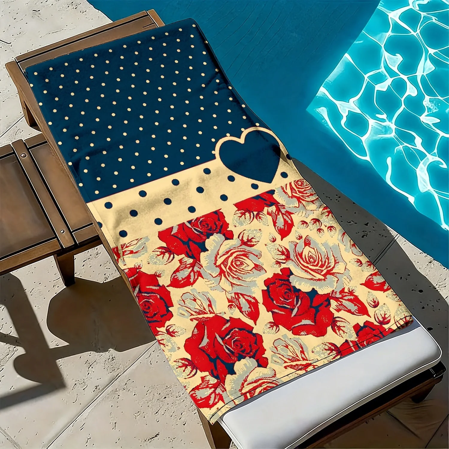 Retro polka dot heart-shaped rose polyester microfiber beach towel is highly absorbent, suitable for swimming and beach outings