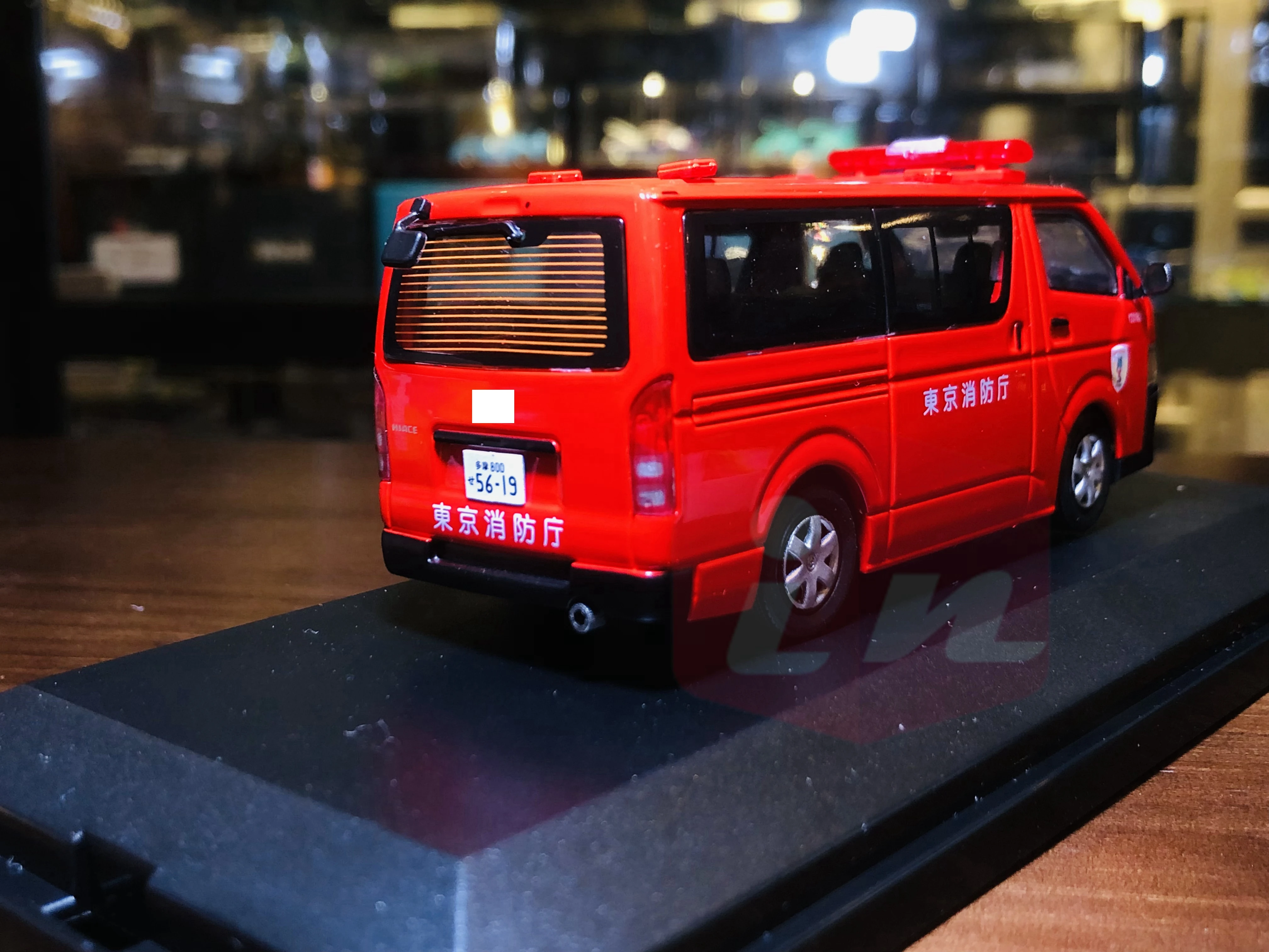 Model1 1:43  Hiace  Tokyo Antenna Diecast Model Car Collection Limited Edition Hobby Toys