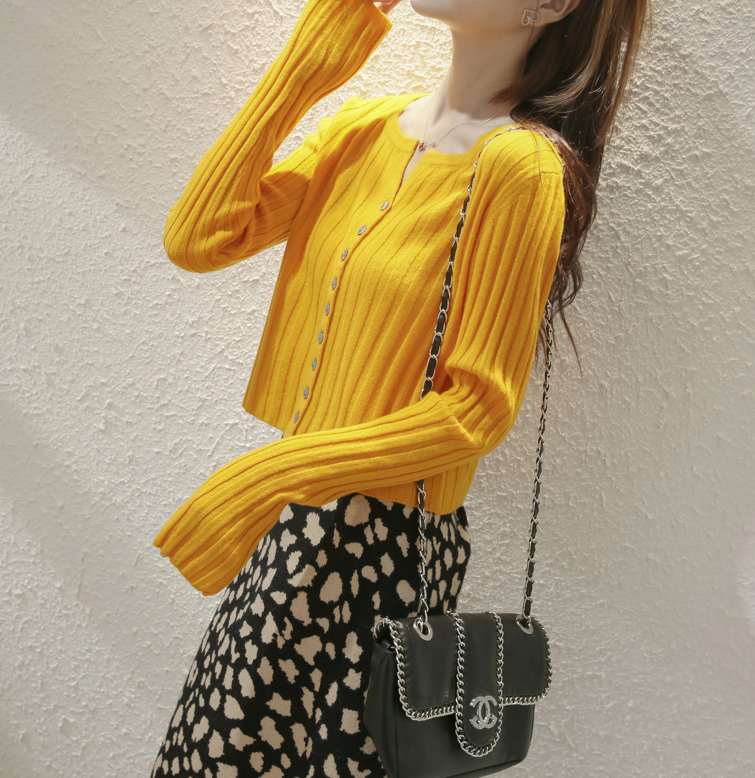 Autunno Inverno Moda 100% lana merino Comodo cardigan con bottoni Cashmere Morbido manica lunga Top tinta unita di base