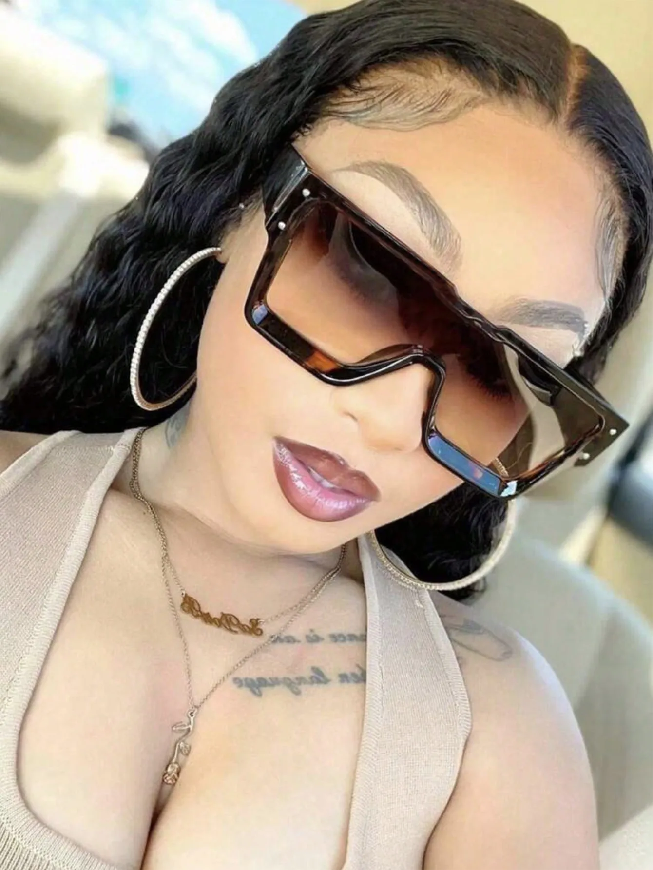 

Oversized Tortoiseshell Square Sunglasses with Stud Accents, Y2K Style Fashion Eyewear for Daily Wear