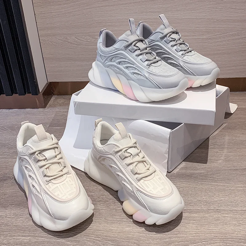 

Daddy Shoes Женские Ins Tide Новые женские кроссовки Радужные белые туфли на толстой подошве Женская повседневная спортивная обувь на высоком каблуке Новинка
