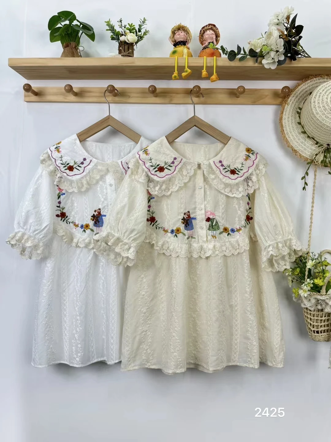 

Summer Sweet Peter Pan Collar Embroidered Shirt Women Short Sleeve Casual Tops