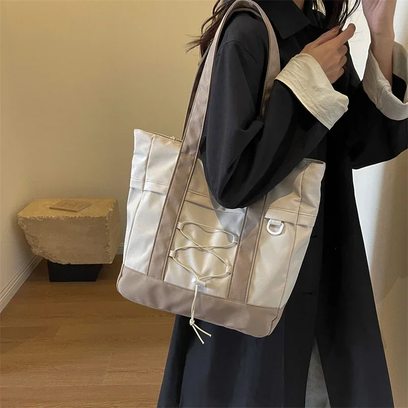 Large Capacity Ladies Shoulder Bags Casual Versatile 2024 Commuting Women\'s Handbag Casual Bolsas Femininas