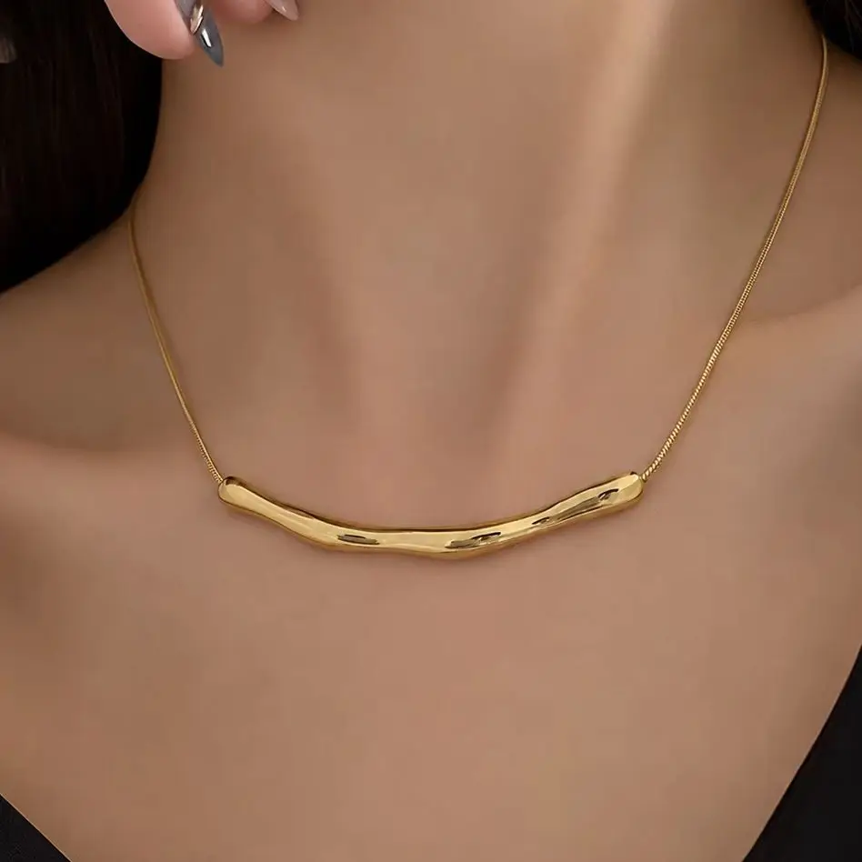 Minimalist Gold Color Titanium Steel Wavy Bar Necklace for Women Man, Irregular Curved Pendant Snake Chain Modern Jewelry Gift
