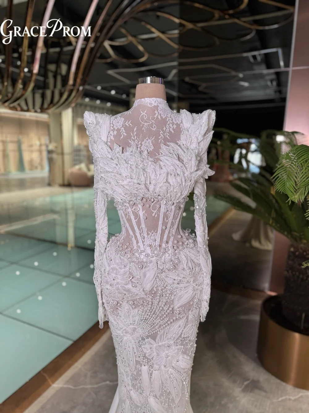 Elegant Long Sleeve Wedding Dresses 3D Flower Lace Beaded Bridal Gown Customized Sheer Corset Vestidos De Novia فساتين سهره فخم