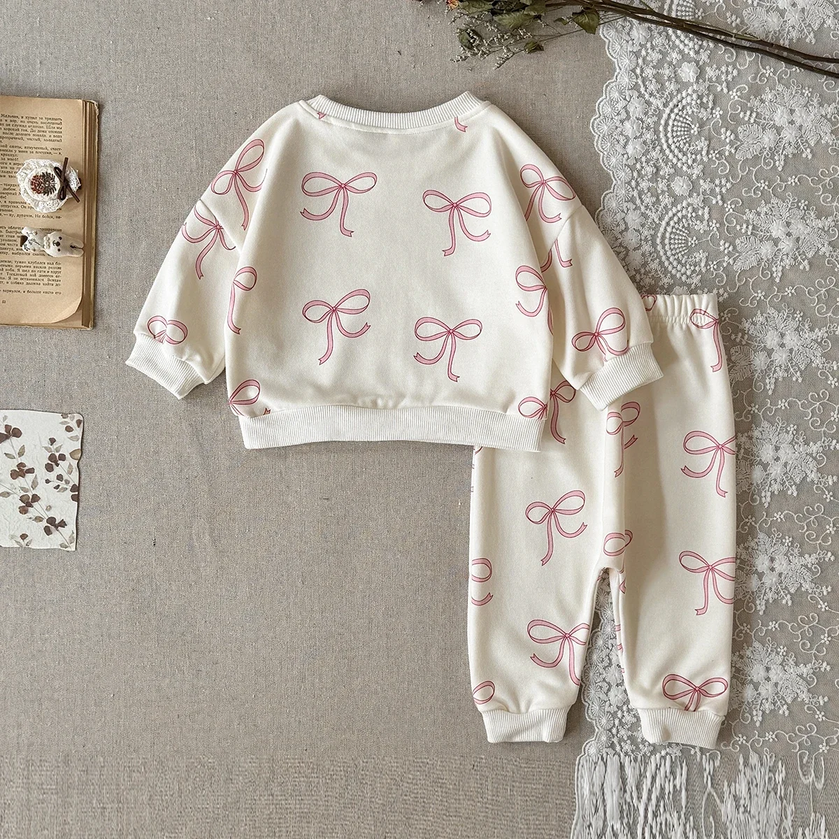 2PCS Spring Autumn New Comfortable Sweet Cute Bow Print Long Sleeves O-neck Pullover+Pant Baby Clothes for Newborn