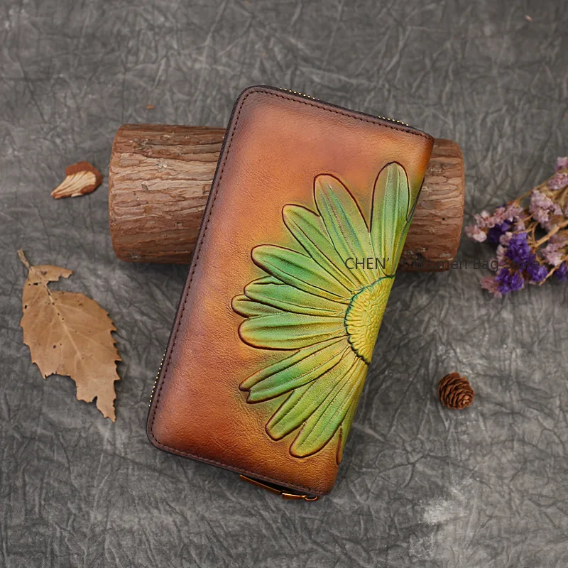 

Новинка 2023 года, женская сумка на молнии, длинный кошелек в стиле ретро с тиснением, ручная работа, распылитель, кошелек для рукоделия, женская мода