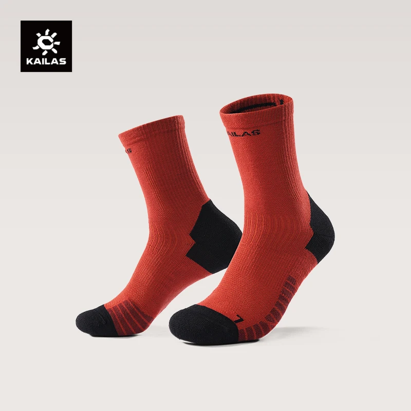 

KAILAS 2026 New Men's Sports Socks COOLMAX Yarn Seamless Antibacterial Odor Resistant Hiking Trekking Athletic Socks KH2602101