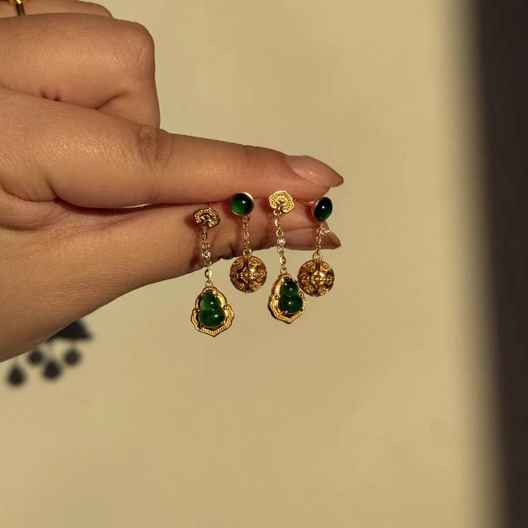Classic palace style tassel gourd earrings for women light luxury auspicious clouds green natural chalcedony earring jewelry