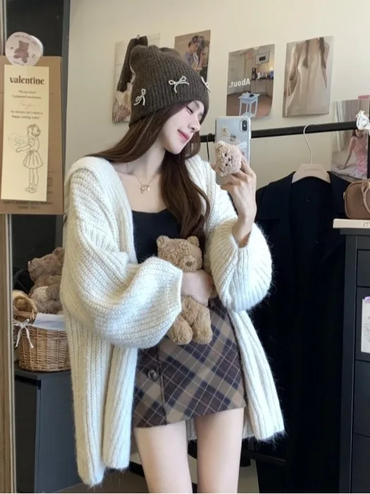 

plus Size Hooded Lantern Sleeve Knitwear Outerwear Lazy Style Loose Slimming Cardigan Top for Autumn Winter New Arrival