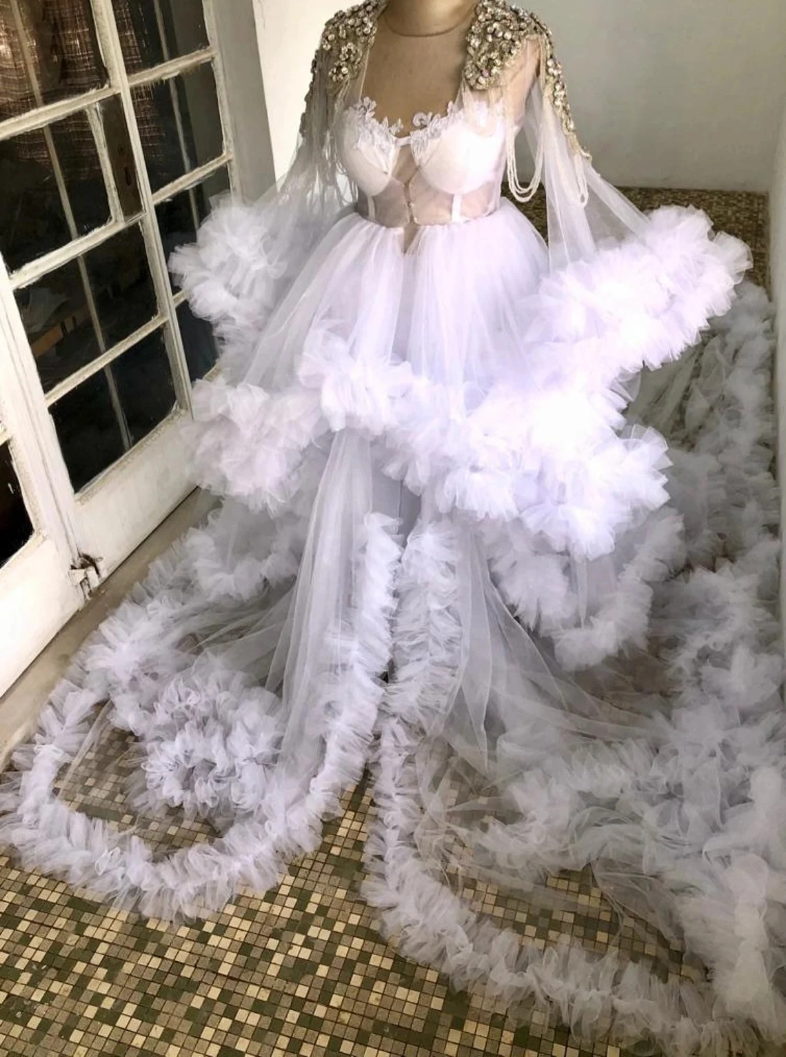 Luxury Wedding Robe Dress Customized Extra Puffy Ruffles Beading Tulle Beach Bridal Gowns for Photoshoot Vestidos de Novia