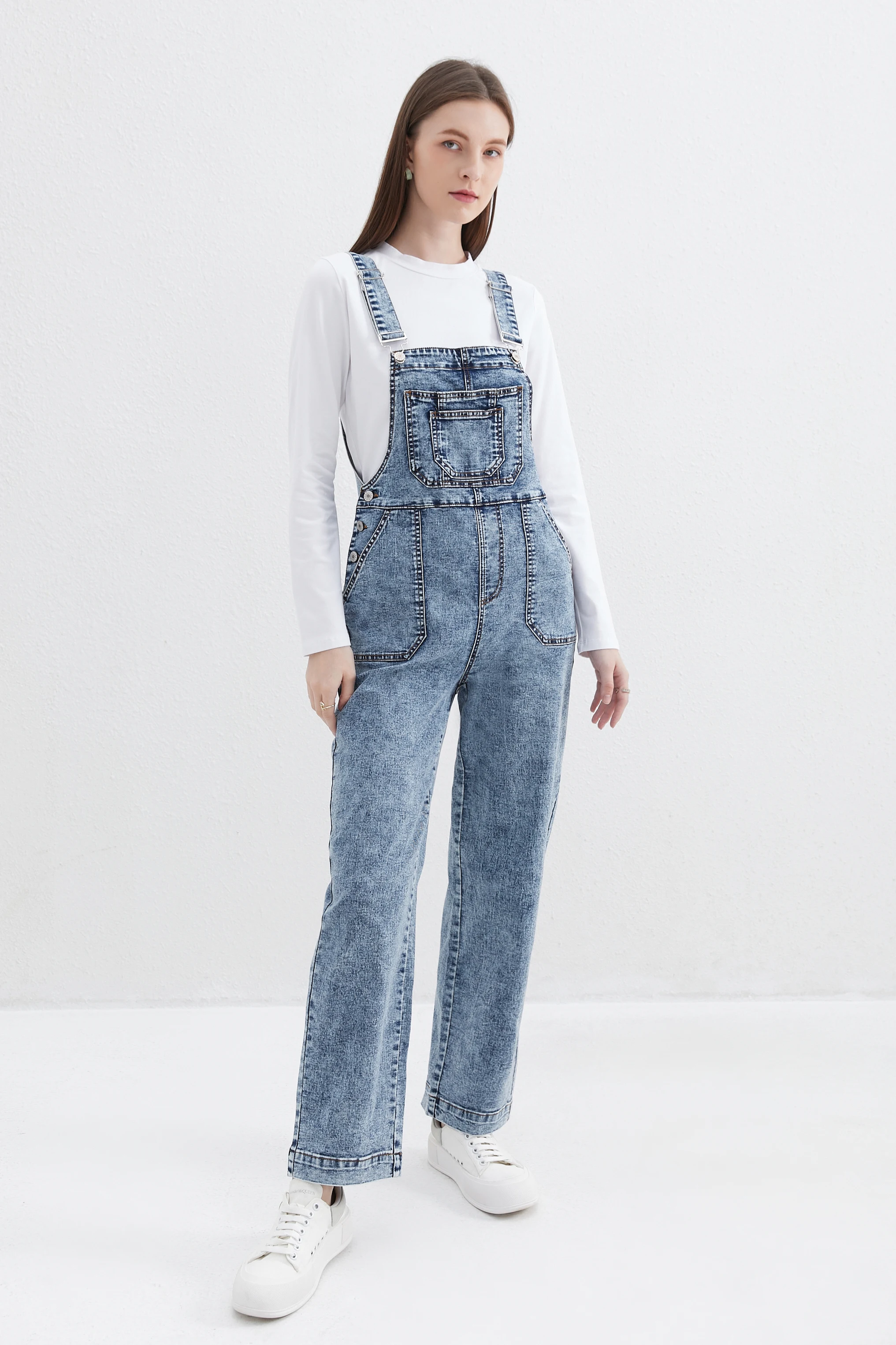 

ZMTUO Women's Denim Overalls with Adjustable Straps Relaxed Fit Multiple Pockets Vintage Wash Stretchy Jean Overalls