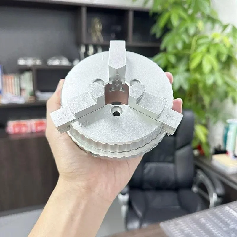 High Precision 3 Jaw Lathe Chuck Manual CNC Aluminum Alloy Multi Function Chuck