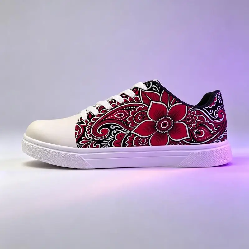 Chaussures de course sur route pour femmes et hommes, baskets blanches avec motif imprimé, motif floral cachemire rouge et noir, différentes tailles disponibles