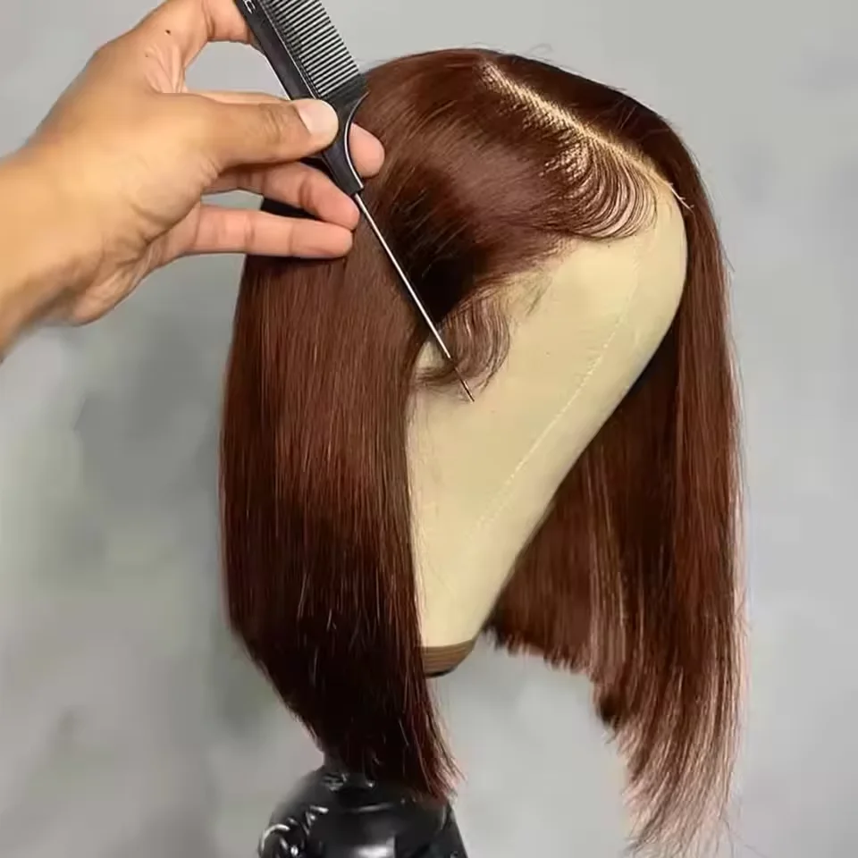 Perruques Bob Courtes Lisses Marron Chocolat 13x4 en Cheveux Humains avec Dentelle Frontale Transparente pour Femmes