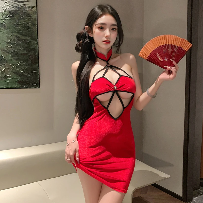 Pakaian Dalam Wanita Gaya Retro Tiongkok Cheongsam Berongga Seksi Gaun Mini Ramping Punggung Terbuka Halter Klub Malam Seragam Panggung Qipao
