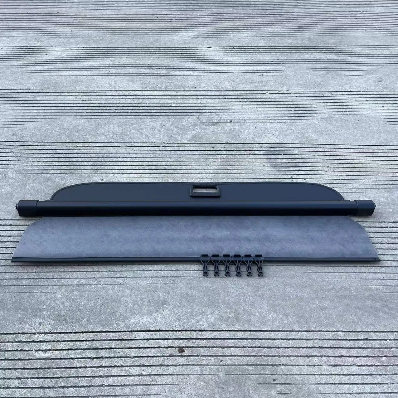 Hot-selling Car Interior Kit  Cargo Cover  Trunk Car Luggage Parcel Shelf Retractable Tonneau Cover for jeep Compass  Patriot 20
