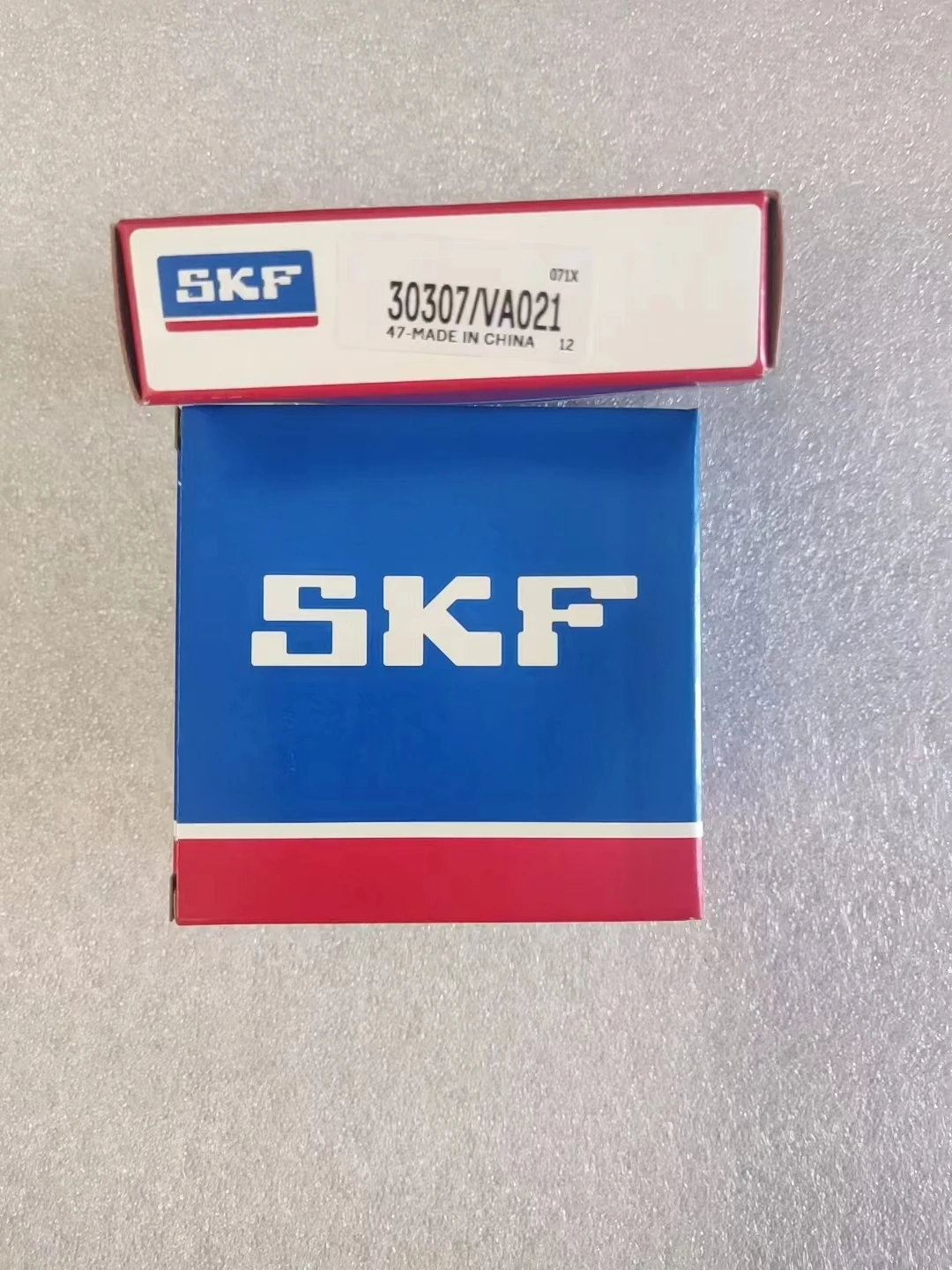 SKF 30307 Single Row Tapered Roller Bearing SKF30307