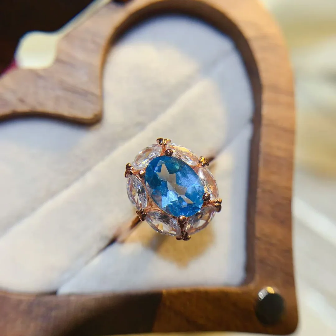 Luxurious Design Natural Topaz Ring S925 Silver Handmade Design Lustrous Blue Durable Inlay Noble Temperament Ring for Ladies