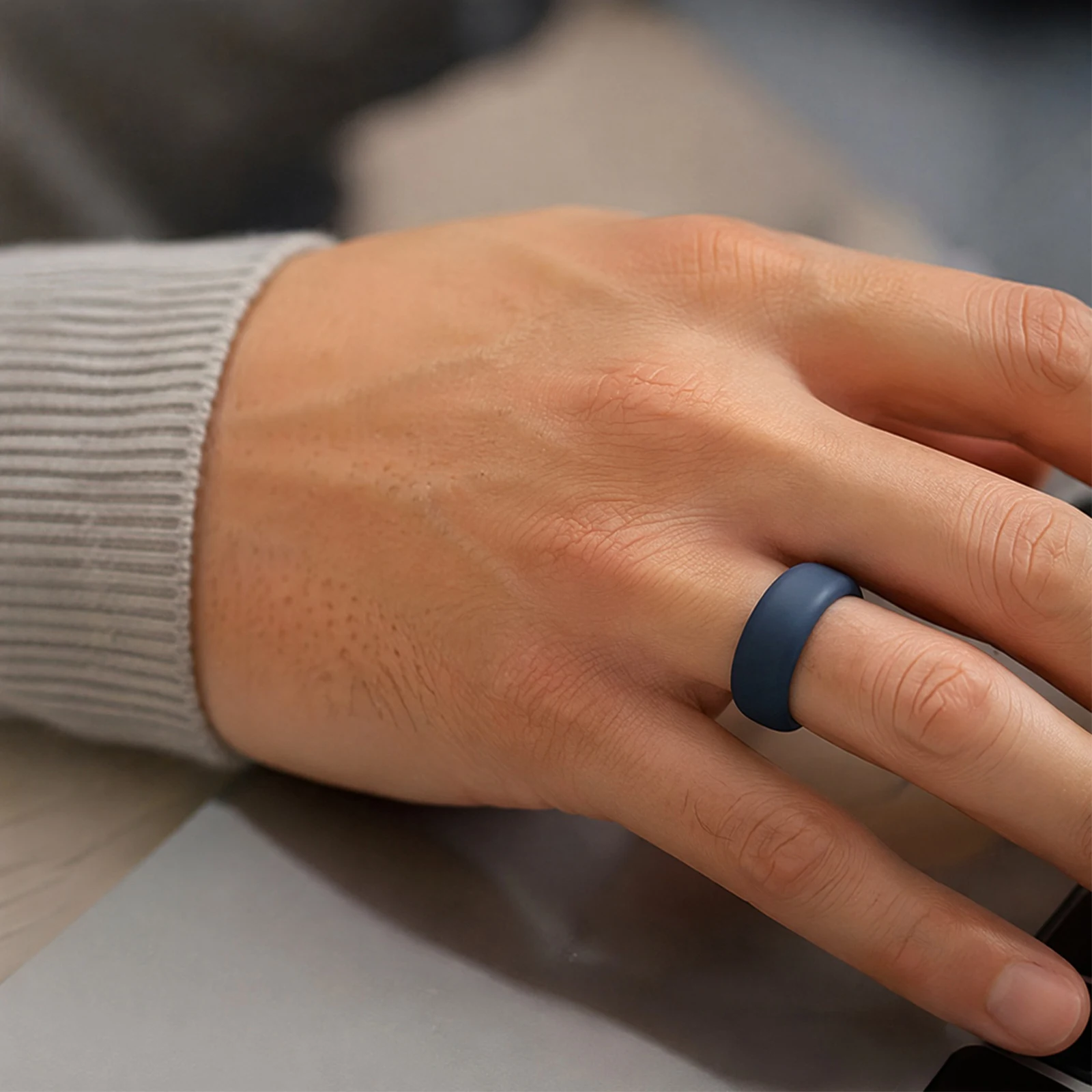 Silicone Ring Protector Fit for Oura Ring 5 Anti-Scratch Soft Silicone Case Protection Skin Cover for Men Women Working Out Gym