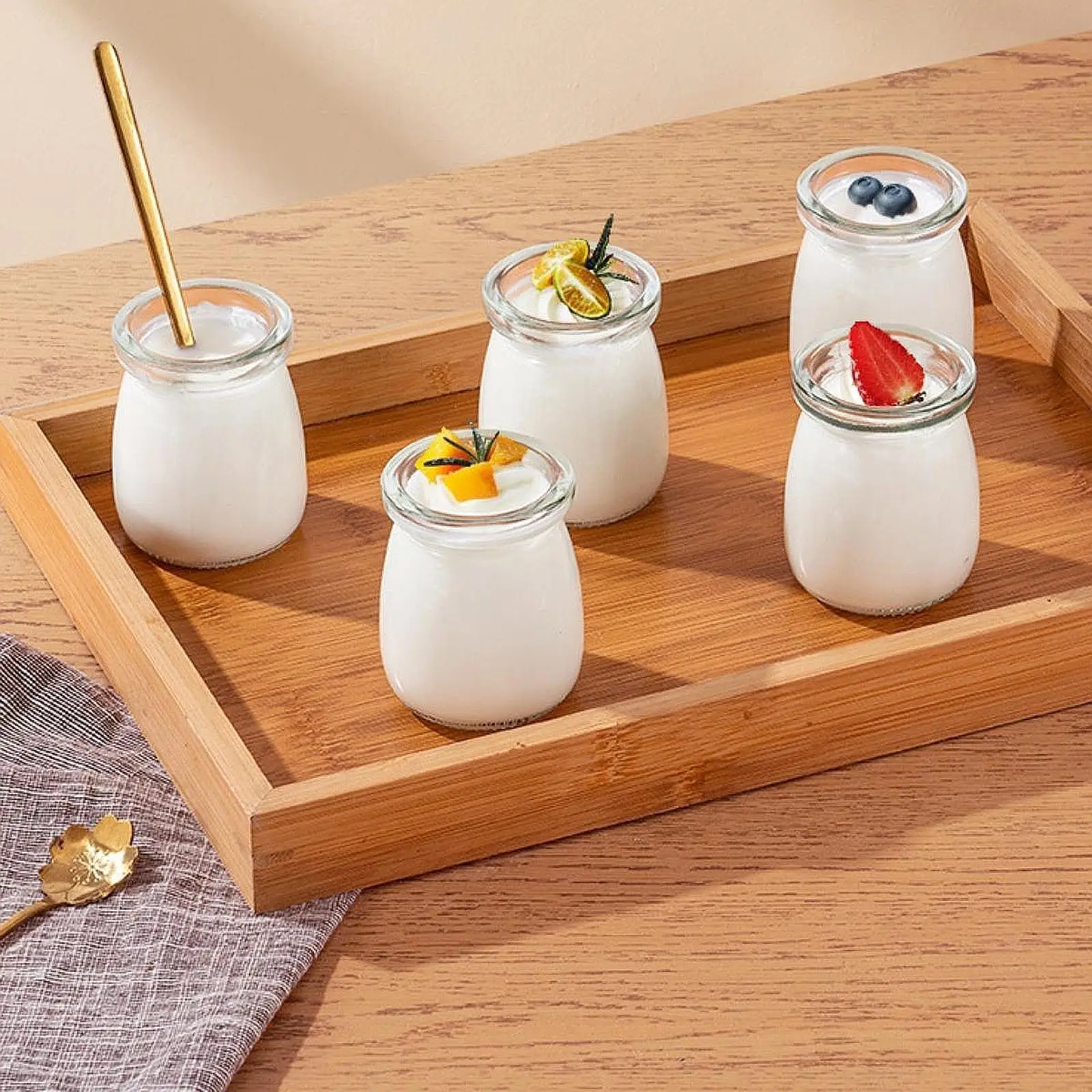 Portable Electric Yogurt Maker 5 Cup Set DIY Greek Yoghurt Machine with Timer for Family Breakfast and Gifts