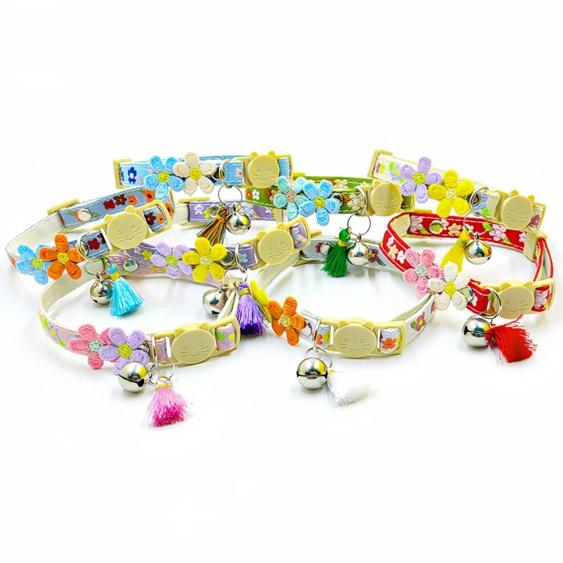 

Cute Pet Collar with Safety Buckle - Adjustable Kitten Cat Necklace, Decorative Glitter Bow Tie for Small Dogs (CE Certified)​