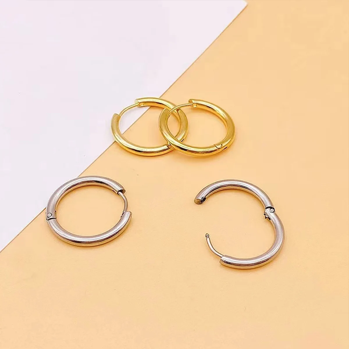 4 Pairs No Charms Stainless Steel Tiny Hoop Earrings Simple Silver/Gold Color Cirle Earrings Ins Single Side Ear Jewlery image 6