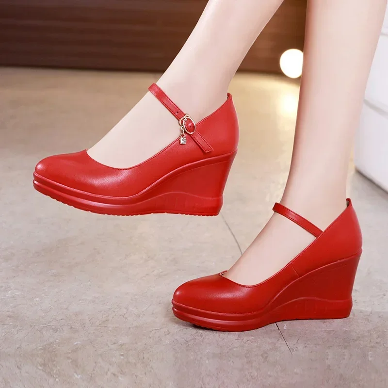 

7cm Small Size 32-43 Shallow Red Soft Leather Shoes Woman High Heels Spring 2024 Thick Platform Wedges Shoes for Office Mom