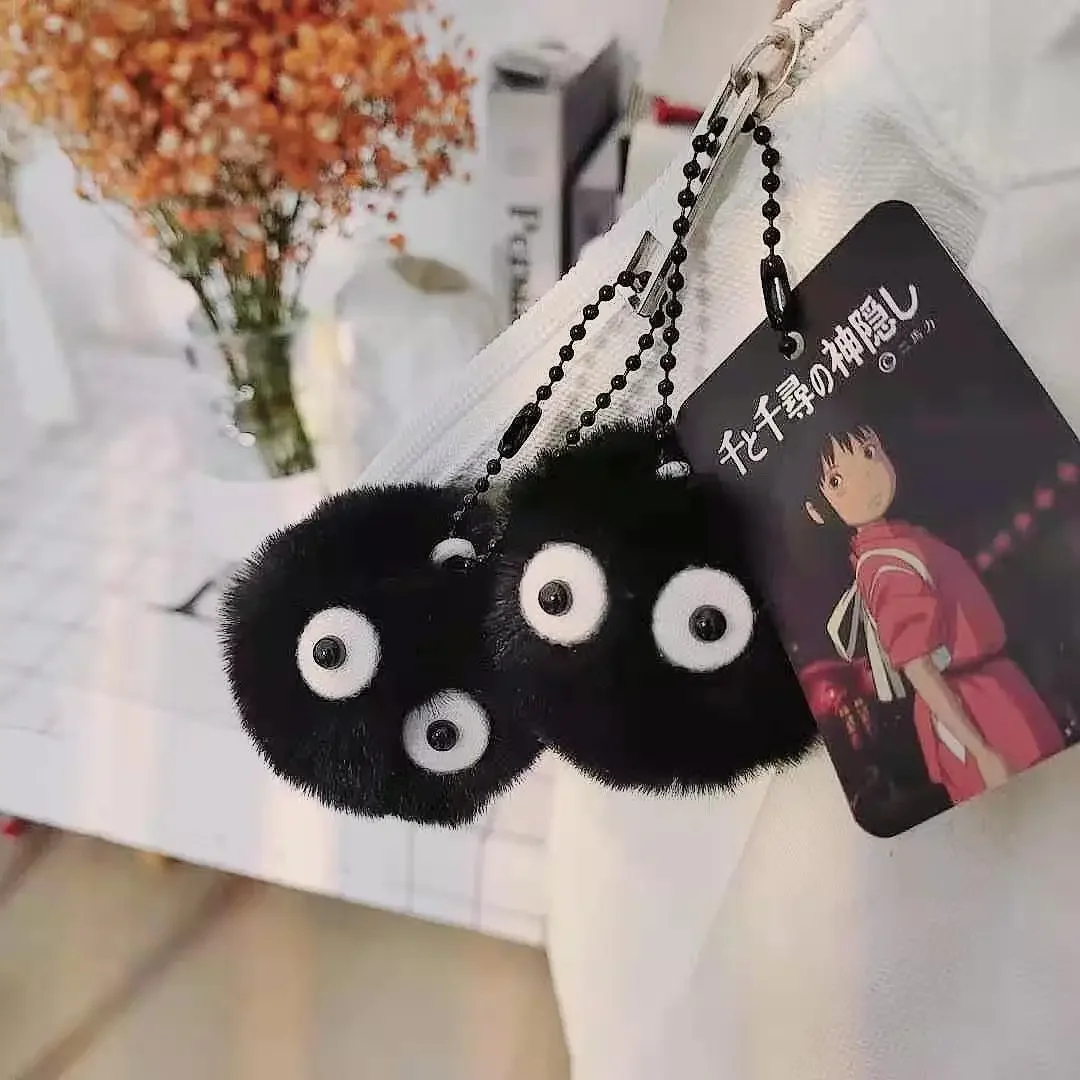 1 pezzo di peluche piccola palla di carbone portachiavi Anime ciondolo elfo carbone nero adatto per Miyazaki Hayao Anime fan zaino regalo di fascino