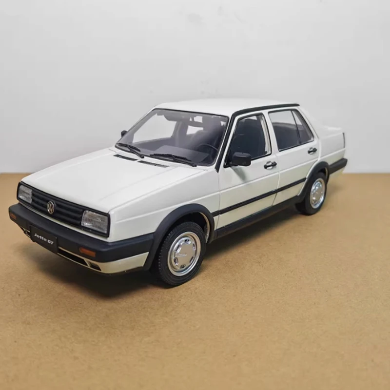 Diecast 1:18 Scale FAW CL JETTA GT MK2 Classic Alloy Car Model Finished Simulation Collection Decoration Gift Toys Display