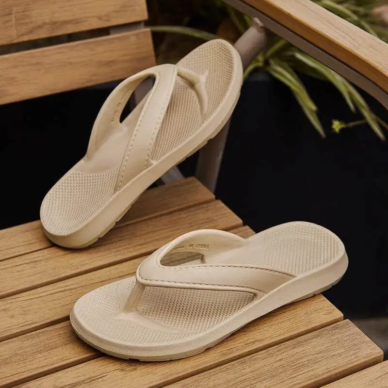 

Men's Natural Latex Rubber Sandals Summer Anti-slip Wear-resistant Thick Bottom Beach Slippers Comfortable Home Slippers