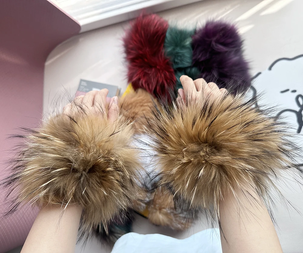 2026 New Style Fox Fur Cuff Arm Warmer Lady Bracelet Real Fur Wristband Glove High Quality Fox fur Cuffs Hot Sale Wrist Warmer