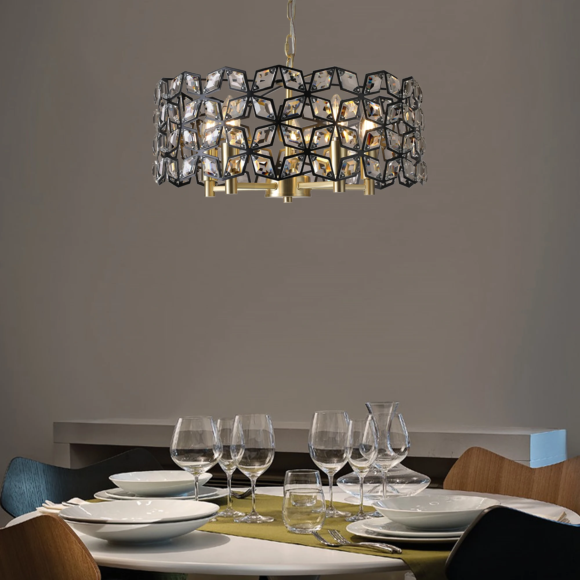 

Crystal Chandelier 5-Light 18.9 Inch in Modern Lantern Drum ， Matte Black Round Crystal Chandelier for Dining Room Living Room