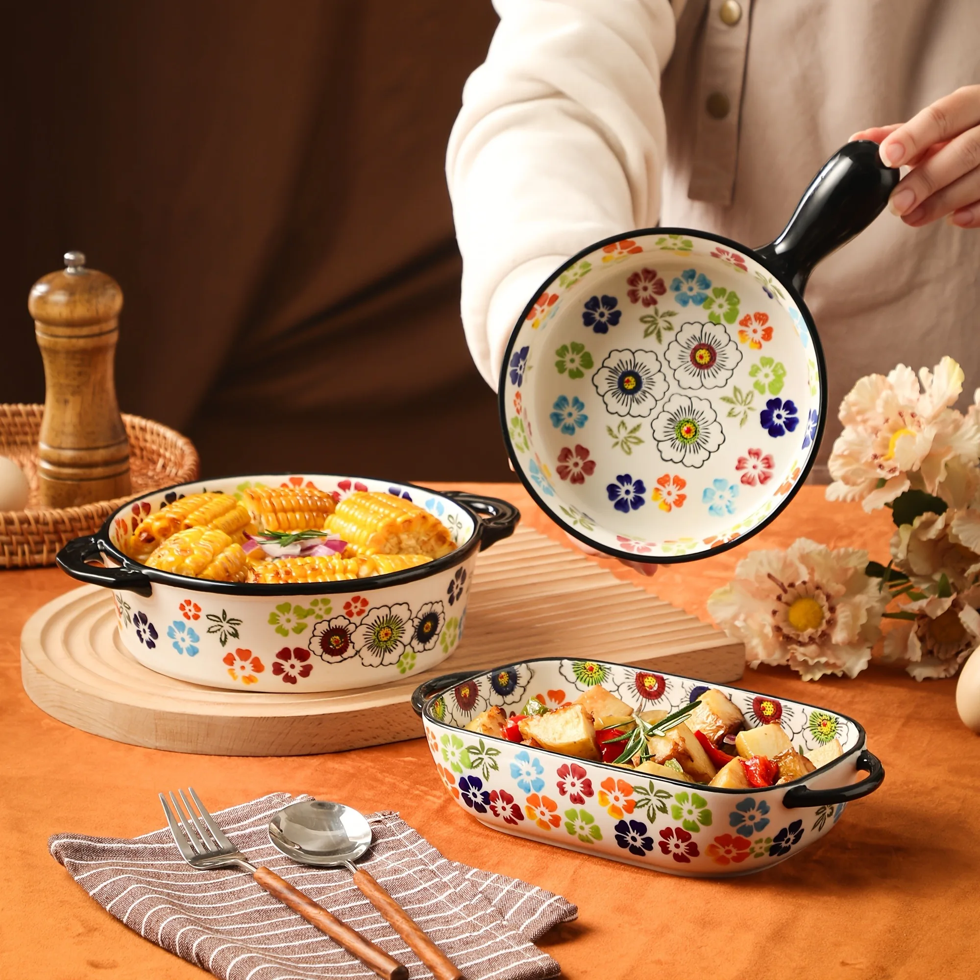 Conjunto de 2 Assadeiras de Cerâmica com Alças, Pintadas à Mão com Flores, Perfeitas para Arroz Assado com Queijo e Caçarolas